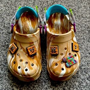 CROCS Kids Shoes in Brown and Blue